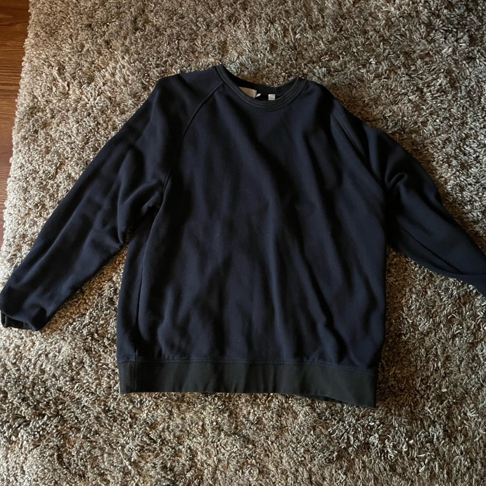 Men’s XL blue Vince sweater